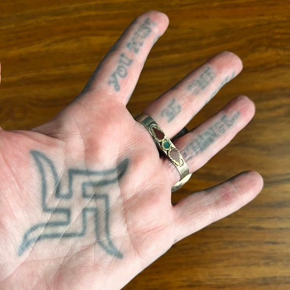 Double finger ring. (Size large). - image 2