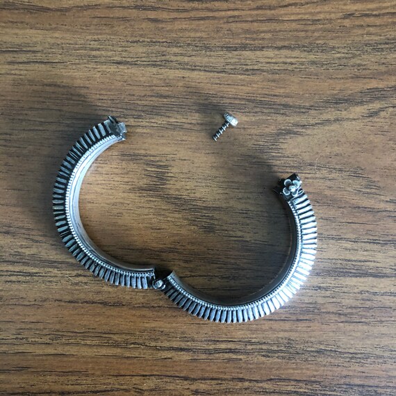 Indian silver bracelet. (Hinged). - image 3