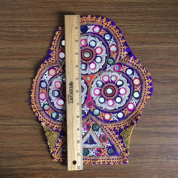 Banjara embroidered patch. #28. - image 6