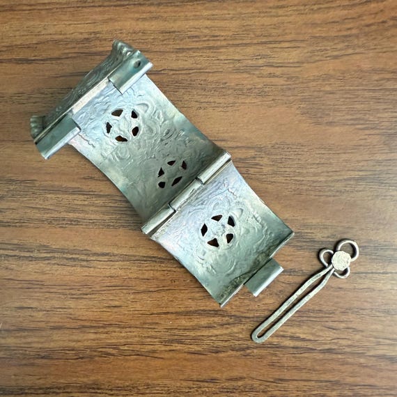 Premium Kuchi hinged cuff. (Small). - image 8