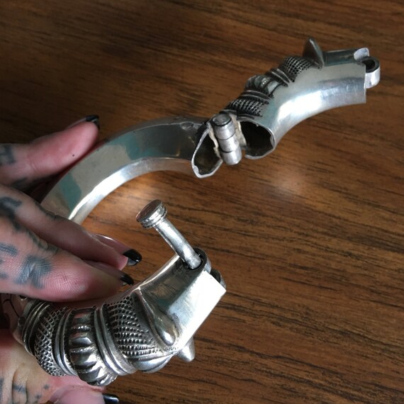 Hinged silver Makara bangle. - image 4