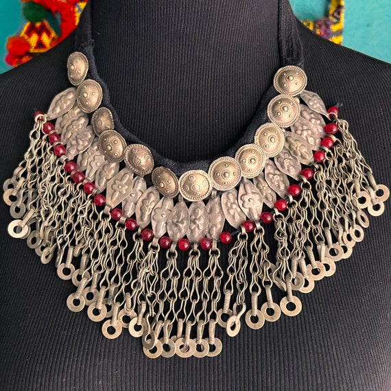 Kuchi "shoelace" necklace with red beads. #1. - image 4