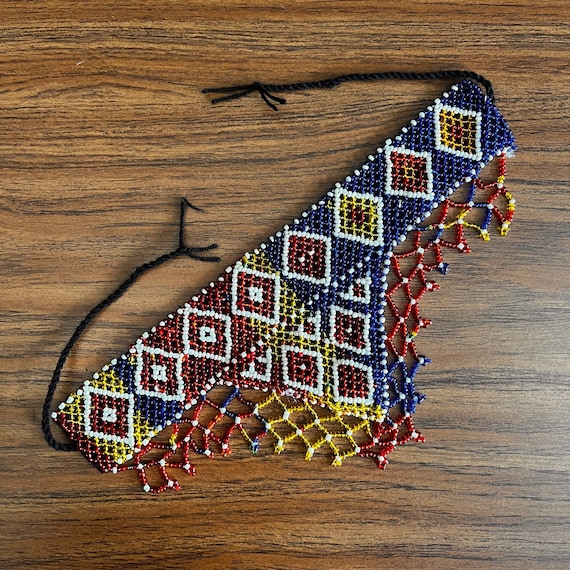 Beaded Kuchi necklace. - image 6