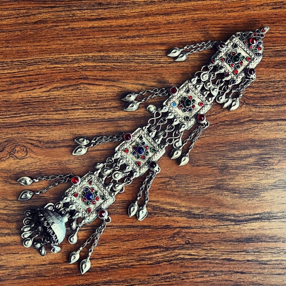 Tassel/pendant/decoration with synthetic stones & dangles. #3.