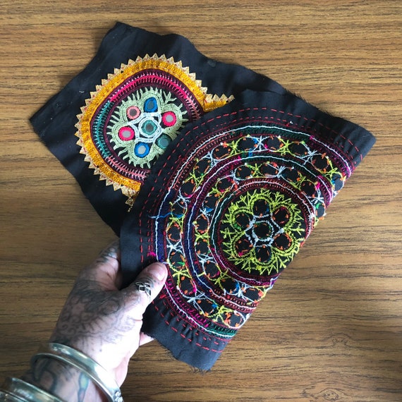 Banjara embroidered patch. H. - image 7