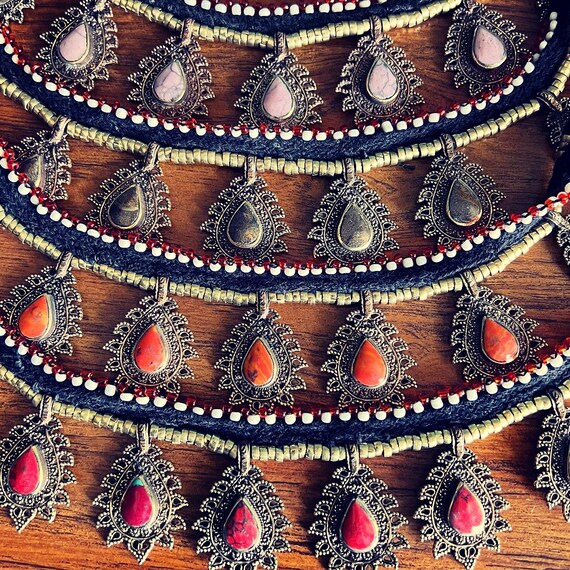 Kuchi "shoelace" necklace. - image 1