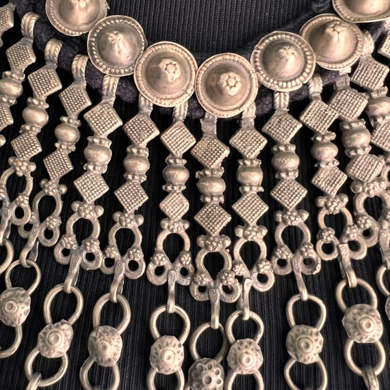 Kuchi "shoelace" necklace. - image 5