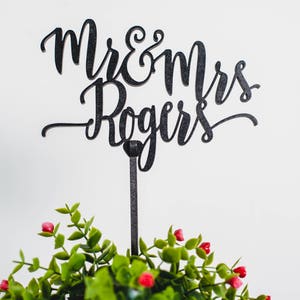 Mr and Mrs Cake Topper, Wedding gift, wedding cake topper couple, Custom Personalized Cake Toppers mr and mrs, cake topper engagement image 4