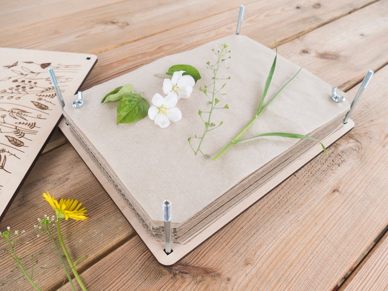 Flower press kit Botanical Flower Press Personalized Nature Etsy