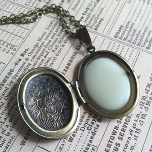 Vintage style locket filled with solid perfume