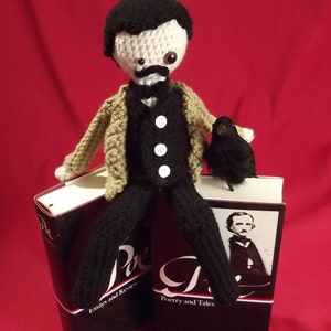 Pattern for Edgar Allan Poe Amigurumi image 1