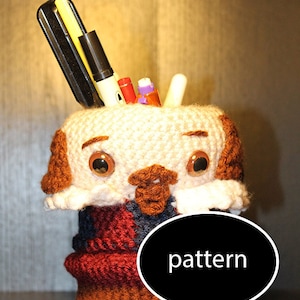 Pattern for a Shakespeare Pen Cup / Ami