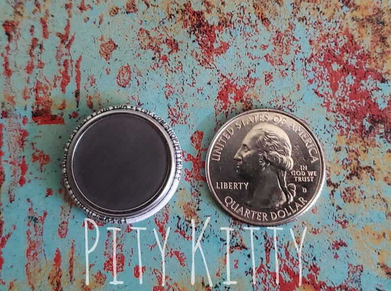 Never Forget VHS love 1 inch Button
