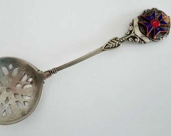 Vintage lovely spoon with Maltese Cross, silver tone metal and enamel, Malta motif souvenir