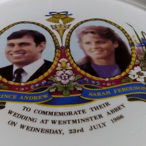 Vintage commemorative plate British ceramic of Prince Andrew and Sarah Ferguson royal wedding, collectible pottery from 1986 image 4
