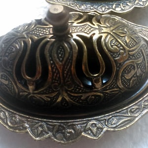 Vintage Metall Zucker oder Süßigkeiten Schalen, orientalische Motive, muslimische Dekoration, Legierung Kupfer und Bronze aus der Türkei, Wohnkultur