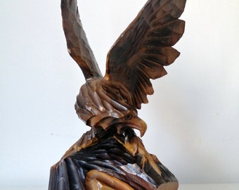 Vintage vulture eagle hawk wood sculpture, Romanian wooden statue, handmade hand carved, home decor