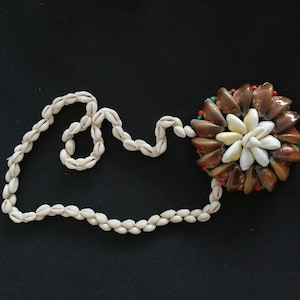 Vintage seashells art kitsch craft necklace ocean sea tiny shells pendant pendants, necklaces jewelry