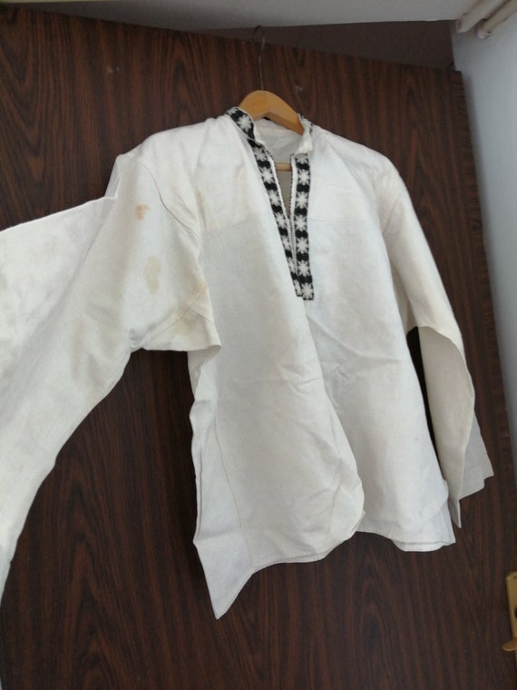 Vintage old Romanian traditional man shirt blouse… - image 4