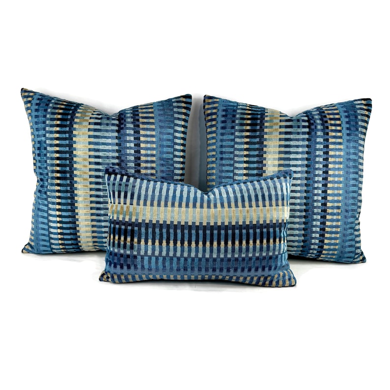 Lee Jofa Picket in Night Sky Pillow Cover Select your size Blue Stripe Velvet Cushion Case zdjęcie 4
