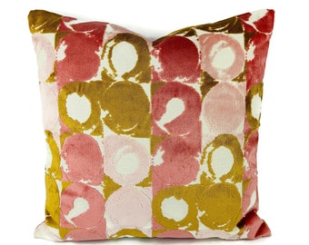 Carmello in Rosebud Velvet Pillow Cover - 20" x 20" Pink, Petal, and Amber Worn Circle Velvet Cushion Case