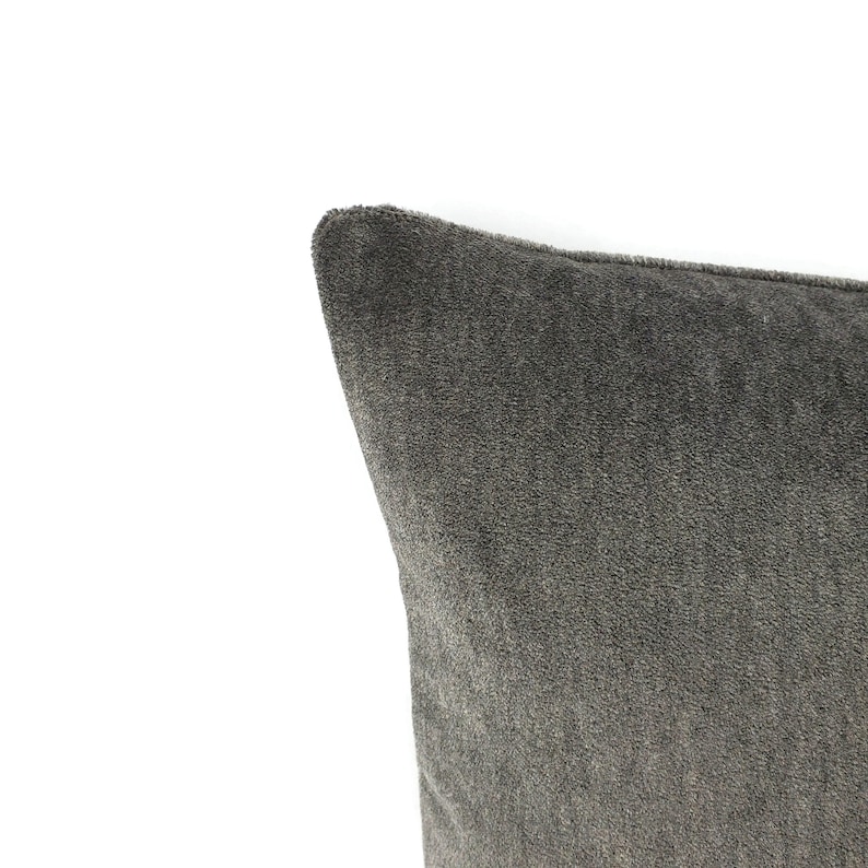 Holly Hunt Fortune Pillow Cover - Thumbnail 4