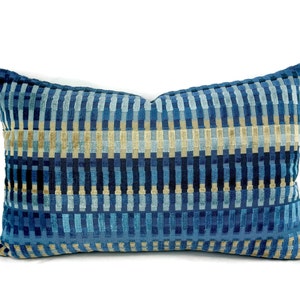 Lee Jofa Picket in Night Sky Lumbar Pillow Cover Select your size Blue Stripe Velvet Rectangle Cushion Case zdjęcie 1