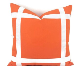 Funda de almohada de algodón naranja brillante con lazo blanco - 50 x 50 cm (20" x 20") Funda de cojín con detalles en naranja y blanco