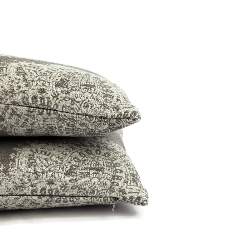 FeniasHomeDecor Bendi Lumbar Pillow Cover - Thumbnail 5