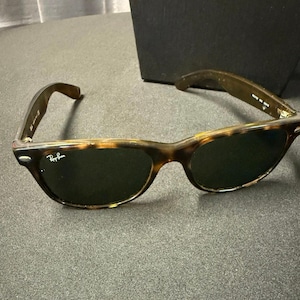Vintage Ray Ban Tortoise Sunglasses RB2132 902 55018