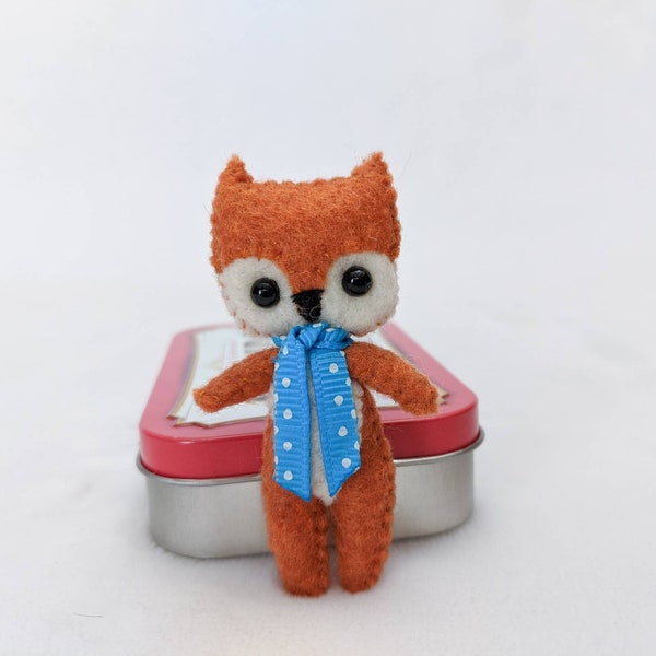 Mini Fox Altoid Tin Tiny Pal Felt Stuffed animal Stuffy Pocket Stocking Stuffer miniature Kid Gift Toy Birthday Travel toy Christmas