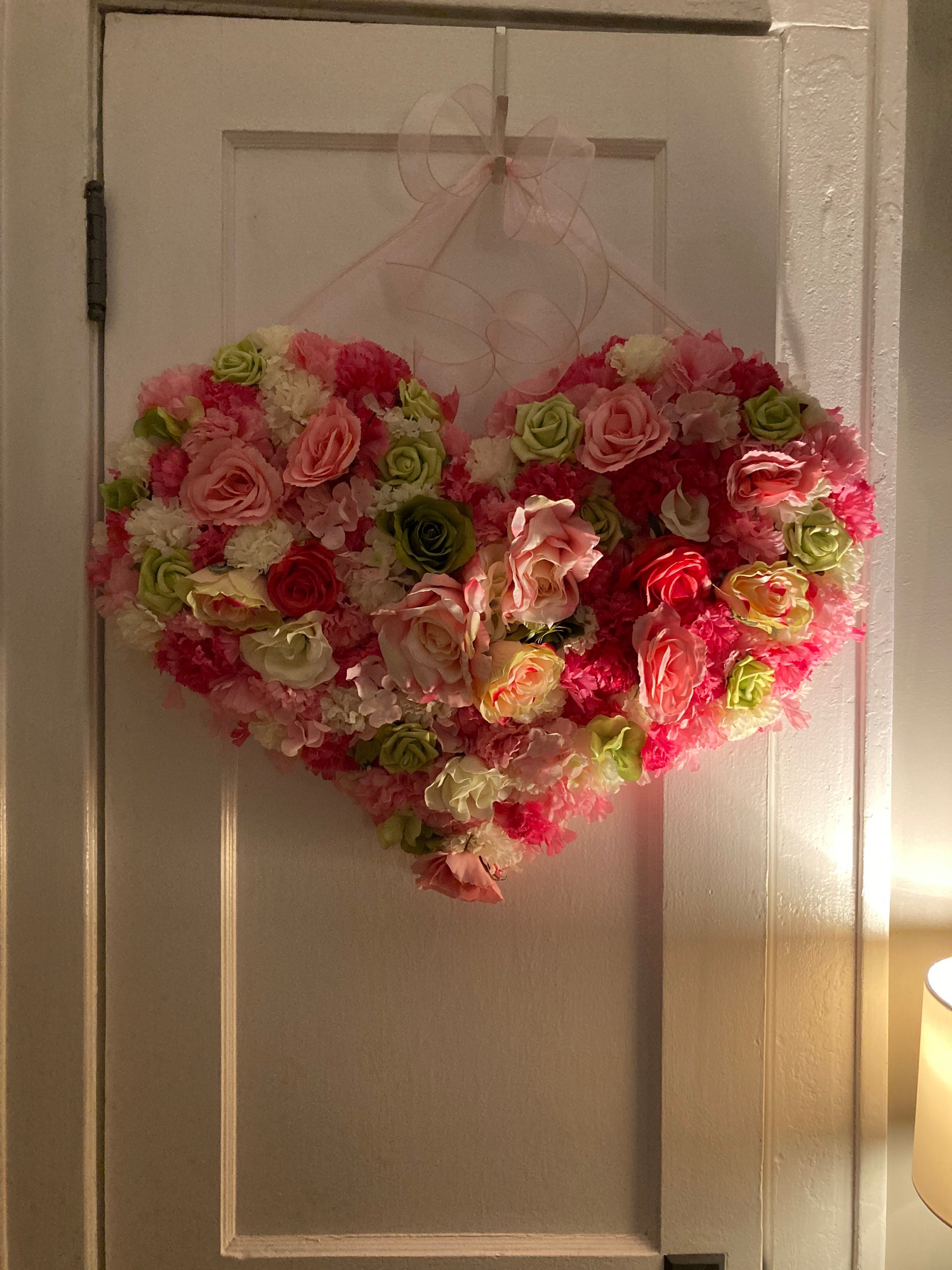 Hello Love Valentine’s Day Collection of Wreaths Rose