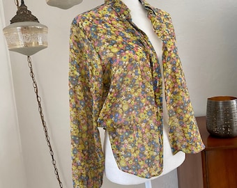 Vintage 1960s Lady Arrow Floral Button Up Long Sleeve Shirt Size 18