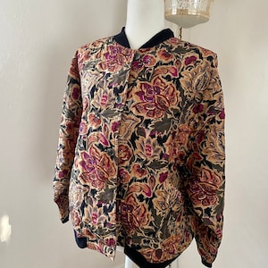 Vintage 1980s La Chine Classic Silk Floral Bomber Jacket Size Small