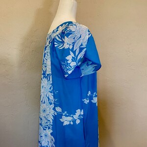 Vintage 1990s Hilo Hatties Hawaiian Maxi Dress MuMu Size Medium image 6