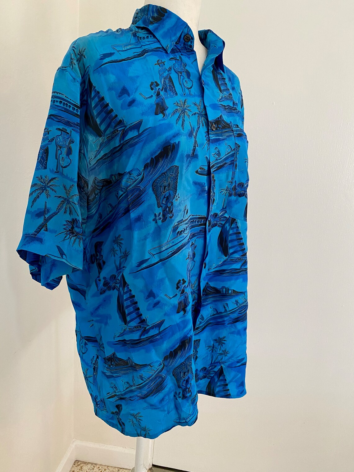 Vintage Rare 1960s Silk Traditional Hawaiian Tiki Montage Tropics Shirt Mens Size Medium, Foto 4 von 5