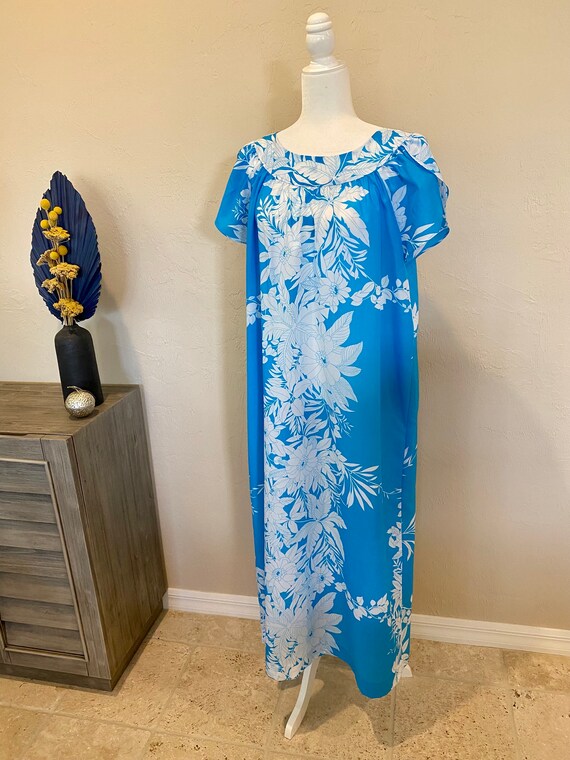 Vintage 1990s Hilo Hatties Hawaiian Maxi Dress Mu… - image 2