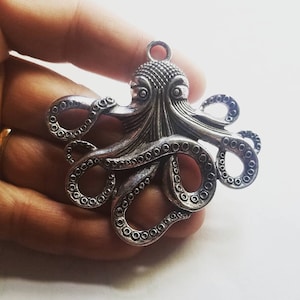 1 Large Antique Silver Octopus Pendant, 59x56 mm, Sea Life,Steampunk, Ocean Pendant