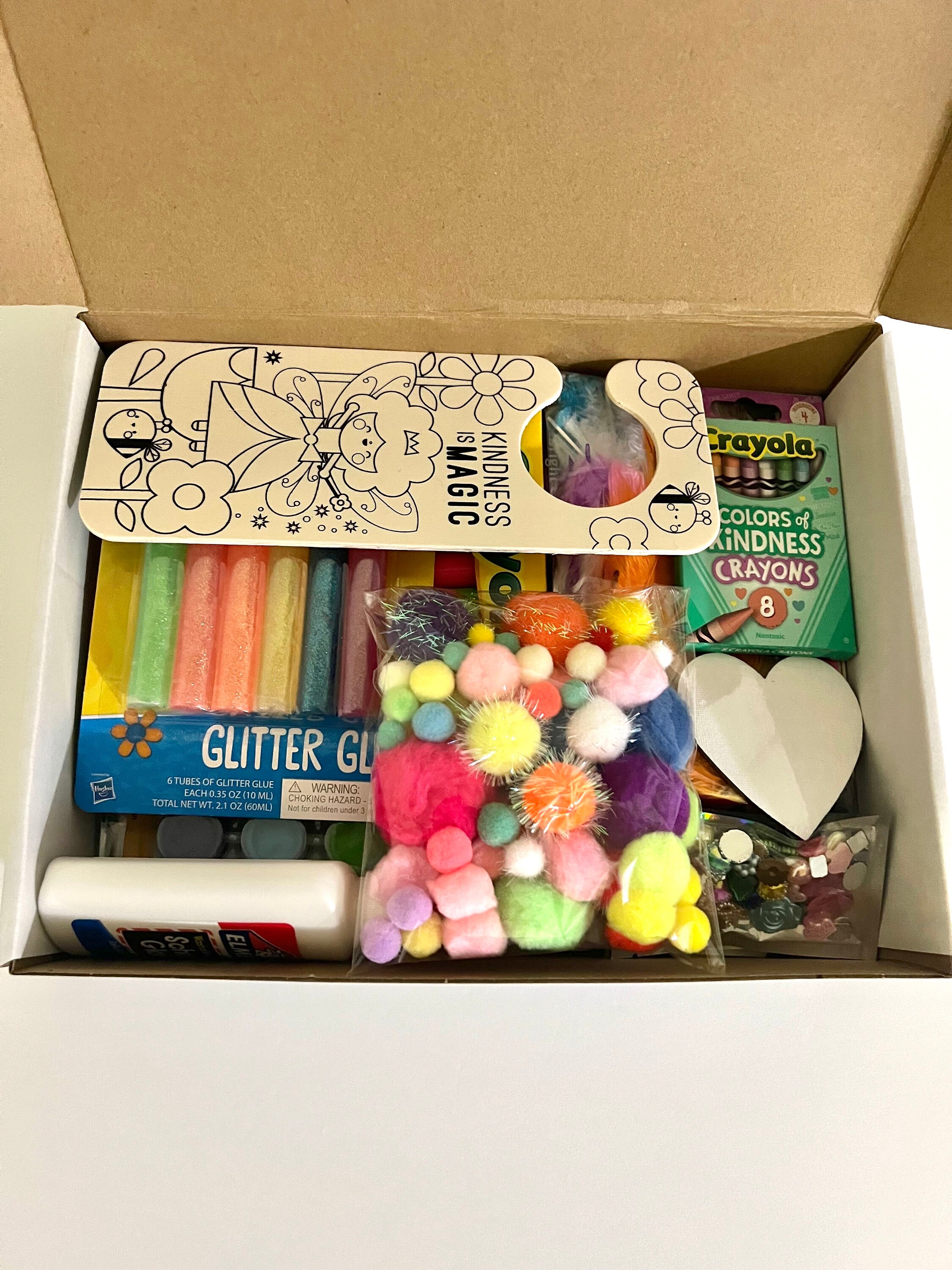 Girl Power Activities, Craft Boxes for Girls, Art Boxes for Kids, Busy