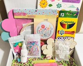 Flower Craft Kit for Kids, Embroidery, Stickers, Canvas Art Box