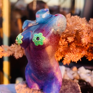 Confetti Booty — Venus Resin Sculpture, goblincore, cottagecore, witchy, pastel goth, divine feminine, UV, psychedelic, glow in the dark,
