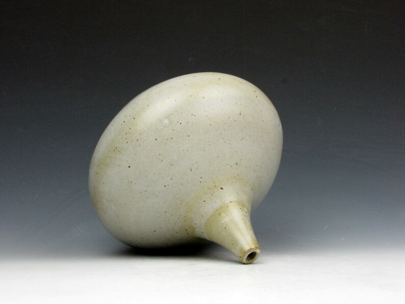 Teardrop Vase Vessel White Smooth 5.5 x 5.5 x 5.5 Goneaway Pottery V5956 image 8