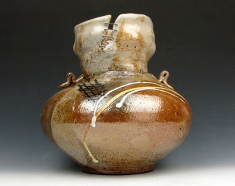 Flasche - "Funnel pot" - Altered - Gold Luster Shino - Suturen - Vase - 23 cm x 19 cm x 19 cm - Goneaway Keramik - (V6097)