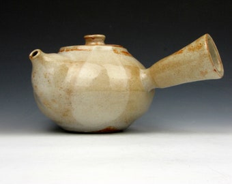 Teapot - Kyusu - Large - Side Handle - Gold Luster Shino - 4.5" x 8.5" x 6" - 24 oz. - Goneaway Pottery - (K5827)