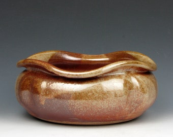 Low Wavy Vessel - Loose Vessel - Gold Luster Shino - 3" x 7" x 7" - Goneaway Pottery - (V4260)