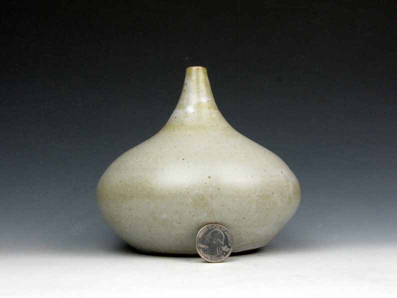 Teardrop Vase Vessel White Smooth 5.5 x 5.5 x 5.5 Goneaway Pottery V5956 image 2