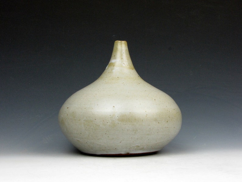 Teardrop Vase Vessel White Smooth 5.5 x 5.5 x 5.5 Goneaway Pottery V5956 image 3
