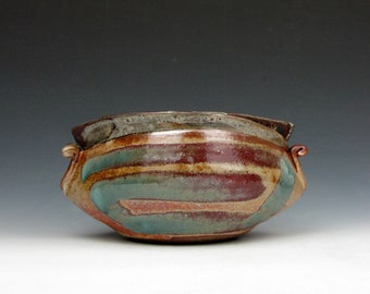 Darted pot with spiral and handles - Shino - Stoneware - Vase - 3.5" x 7" x 5" Goneaway Pottery - (D5892)