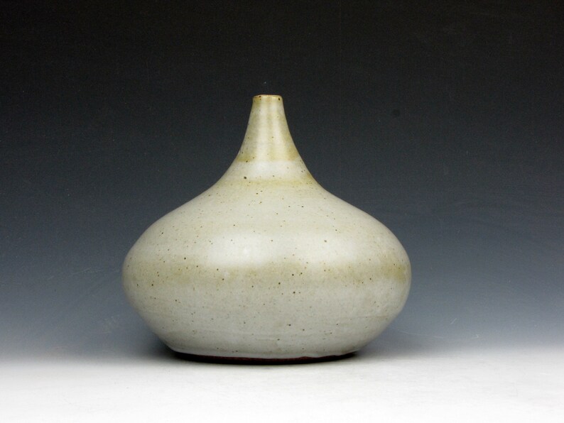 Teardrop Vase Vessel White Smooth 5.5 x 5.5 x 5.5 Goneaway Pottery V5956 image 5