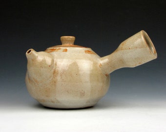 Teapot - Kyusu - Large - Side Handle - Gold Luster Shino - 4.5" x 8.5" x 5.5" - 22 oz. - Goneaway Pottery - (K5838)